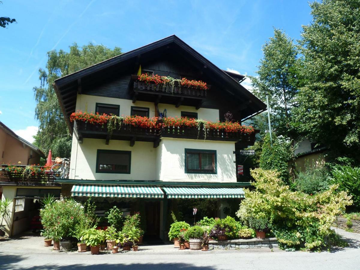Gaestehaus-Staats Bed & Breakfast Obervellach Exterior photo
