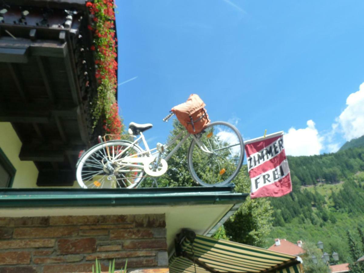 Gaestehaus-Staats Bed & Breakfast Obervellach Exterior photo