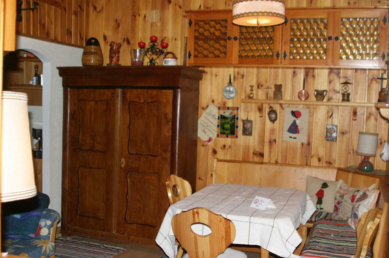 Gaestehaus-Staats Bed & Breakfast Obervellach Exterior photo